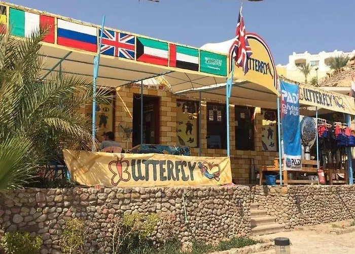 Sharks Bay Oasis & Butterfly Diving Center 4*