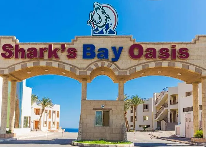 Otel Sharks Bay Oasis & Butterfly Diving Center 4*