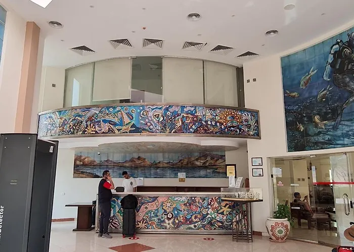 Sharks Bay Oasis & Butterfly Diving Center 4*
