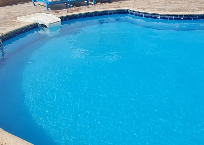Otel Sharks Bay Oasis & Butterfly Diving Center