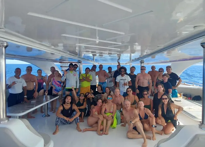 Otel Sharks Bay Oasis & Butterfly Diving Center Şarm El-Şeyh